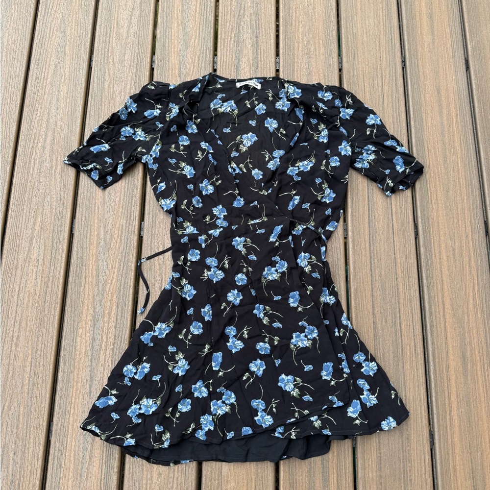 Reformation lucky floral wrap dress black vintage floral Small‎ - Picture 5 of 7